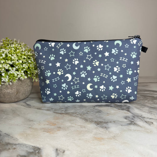 Pouch - Dog, Sleepy Nighttime Paw